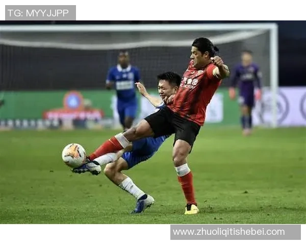 被戏耍的足球明星背后的故事与荣耀如何交织成传奇人生