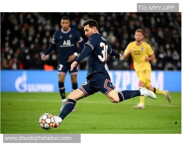 西安篮球队在世界杯中的耐力表现分析与赛场精彩瞬间回顾